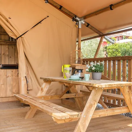 Camping Al & Riva del Garda